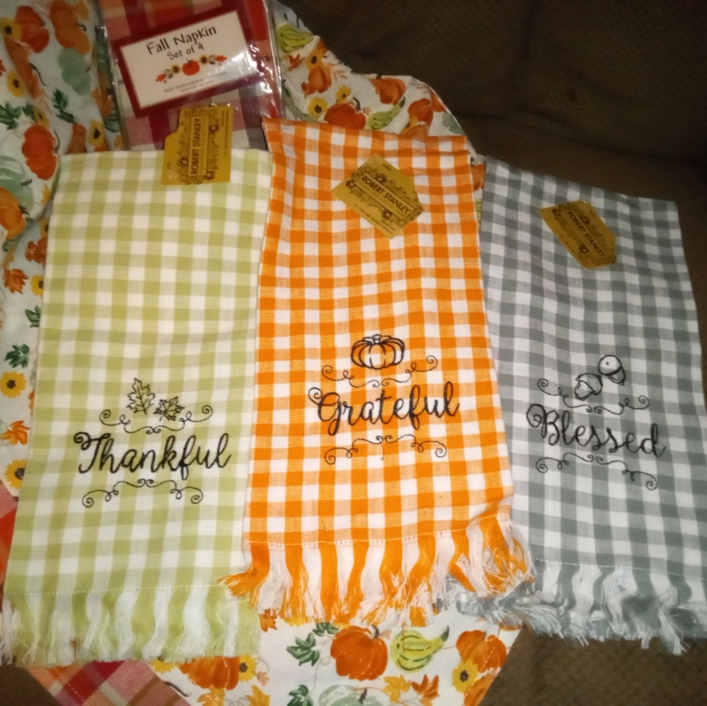 Flower sack hand towels